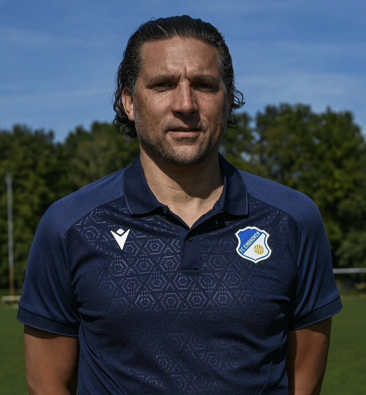 Leon Kantelberg verlengt contract met één seizoen bij FC Eindhoven AV